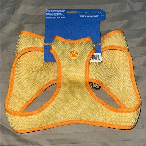 The Dodo Yellow Step-In Dog Harness - Picture 2 of 3